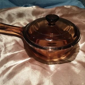 VINTAGE VISIONS BY CORNING SMALL 0,5 LITER SAUCEPAN WITH LID